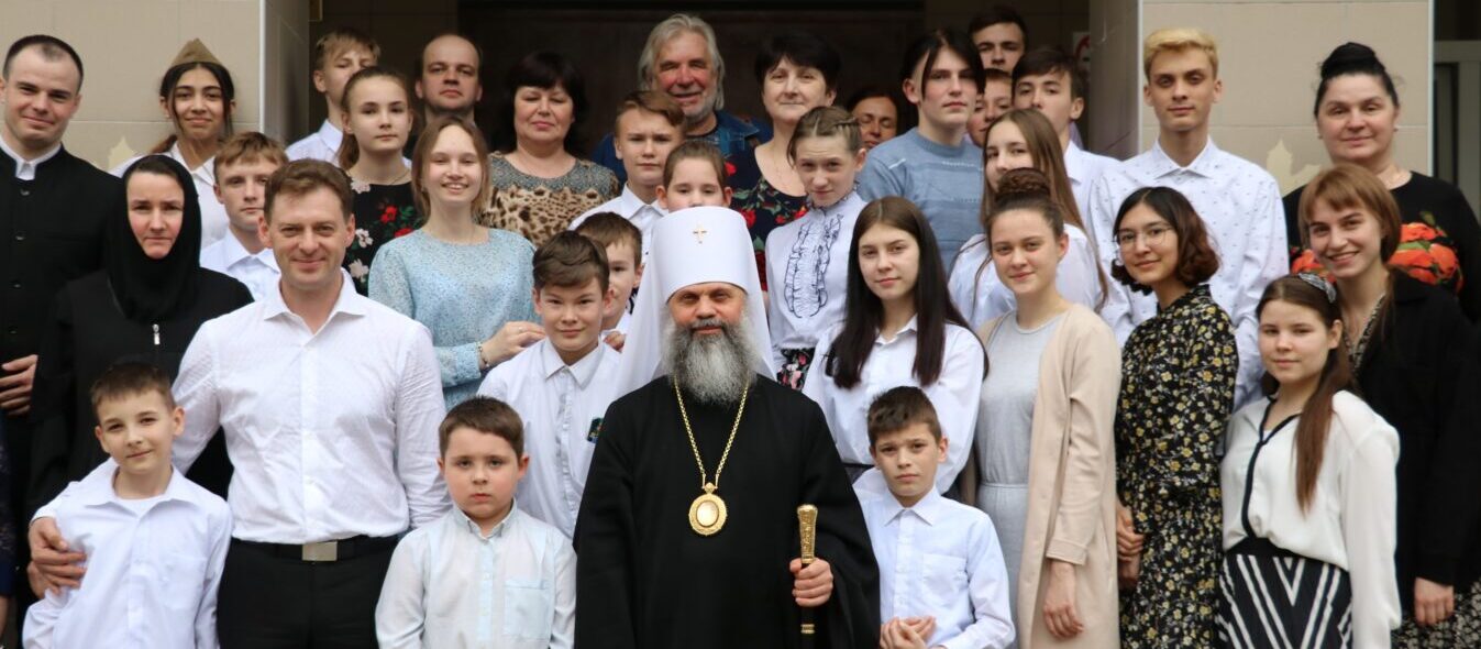 Митрополит Иваново-Вознесенский и Вичугский Иосиф (Македонов) посетил детский дом